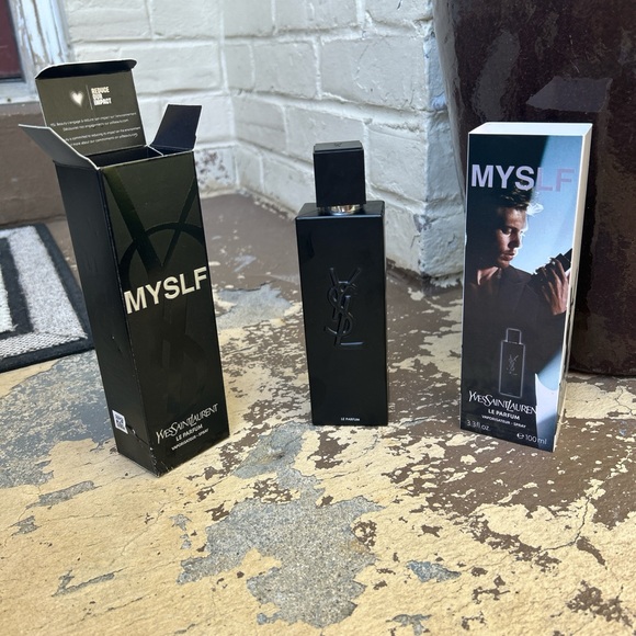 Yves Saint Laurent Black MYSLF Fragrance - Picture 1 of 2
